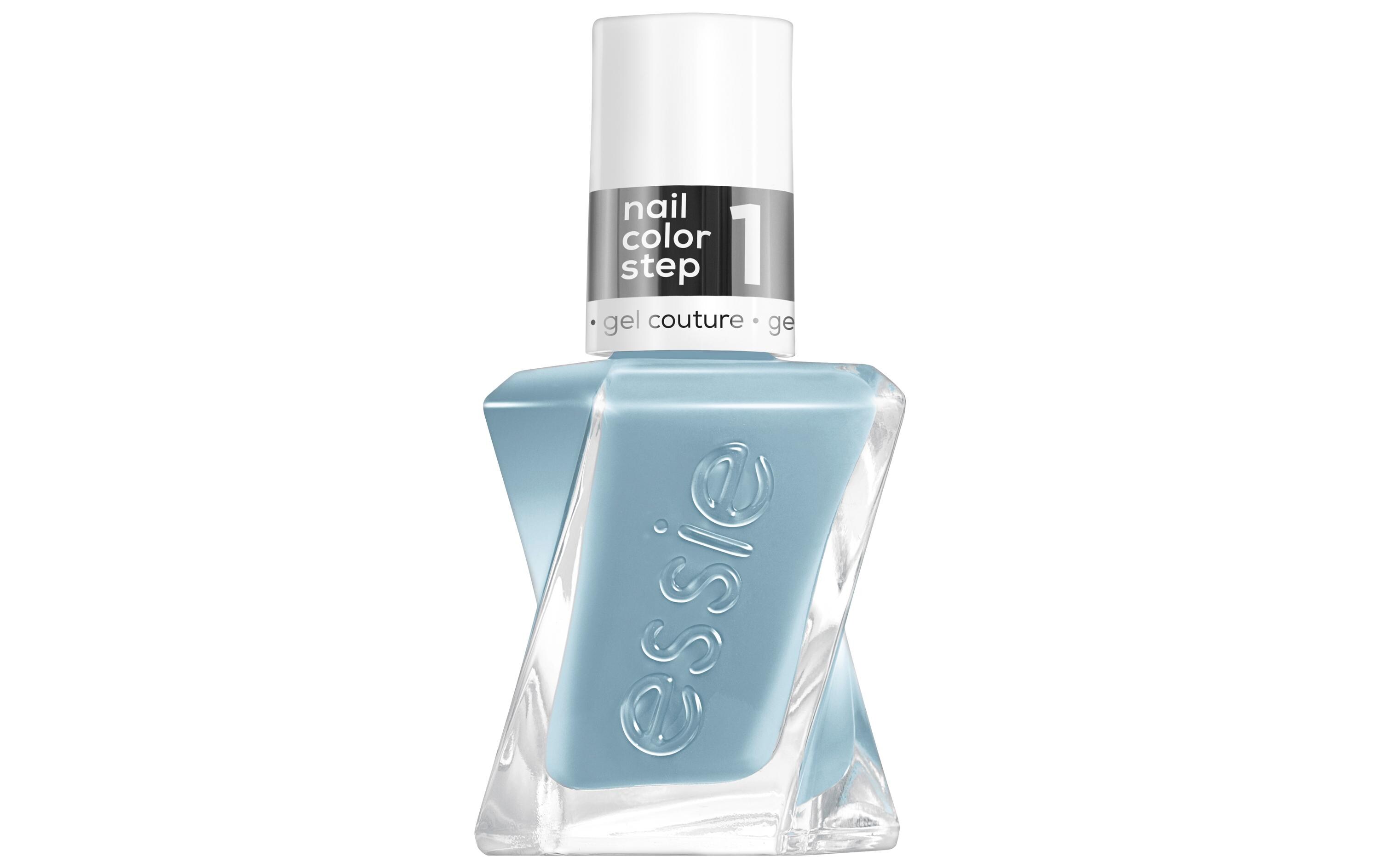 Nagellack Gel Couture 135 first viewNagellack mit Gel-Finish ohne UV-Lampe ganz einfach von Zuhause in Salon-Gel-Qualität versiegeln