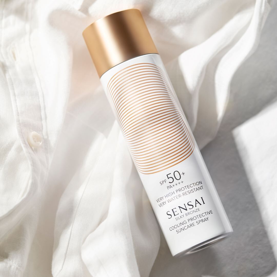 SENSAI Sensai Silky Bronze COOLING PROTECTIVE SUNCARE SPRAY SPF50+ - 150ml