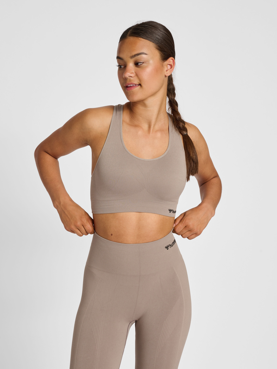 hmlTIF SEAMLESS SPORTS TOP