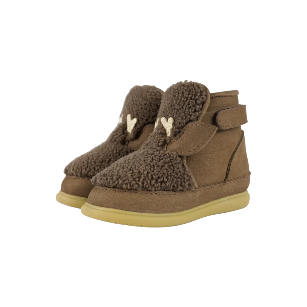 Roumi Shoes | Stag | Hazelnut Curly Faux Fur