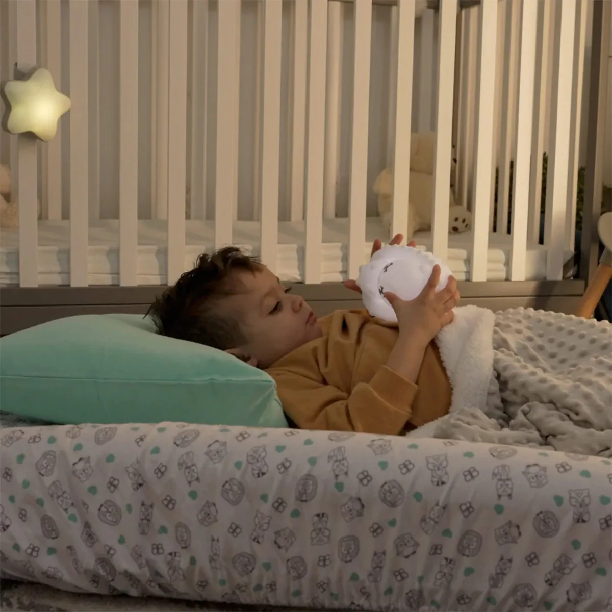 Bblüv Matelas Gonflable pour Enfant Mät