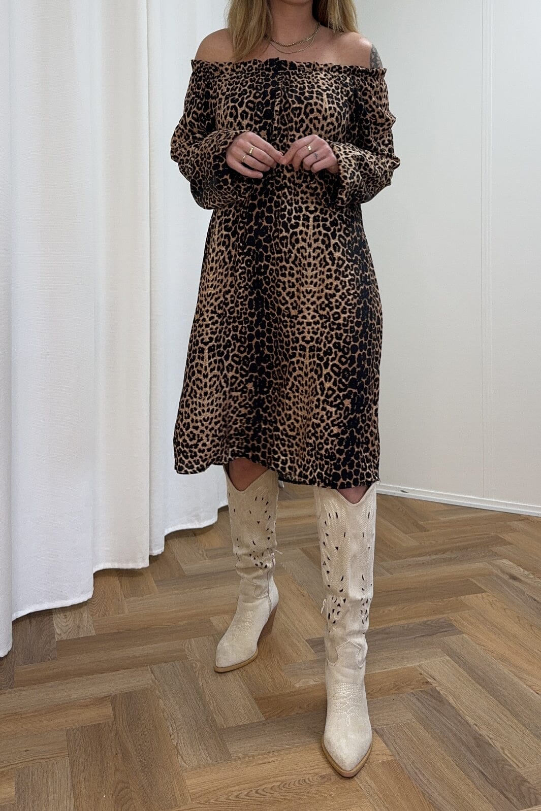 Marta Du Chateau Mdcpenelle Dress