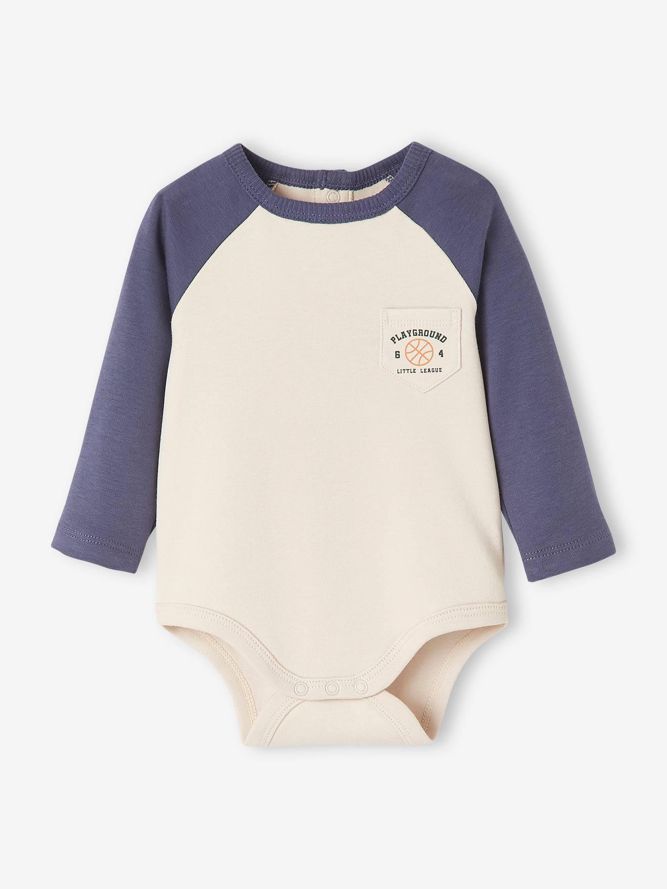 Body de bebê com mangas contrastantes, bege médio liso com estampas.