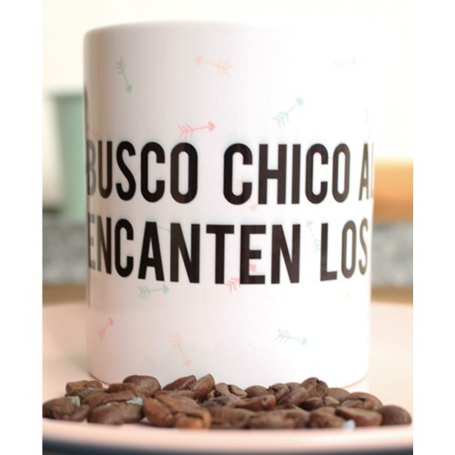 Caneca: Procurando um cara que ame gatos, branco