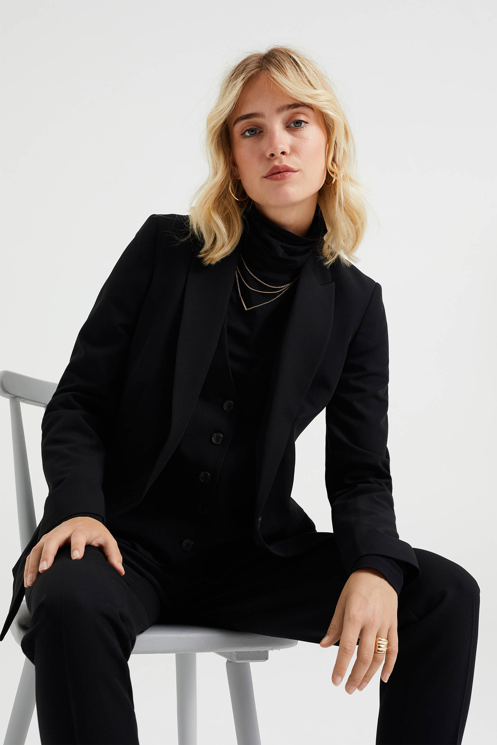 WE Fashion getailleerde blazer zwart