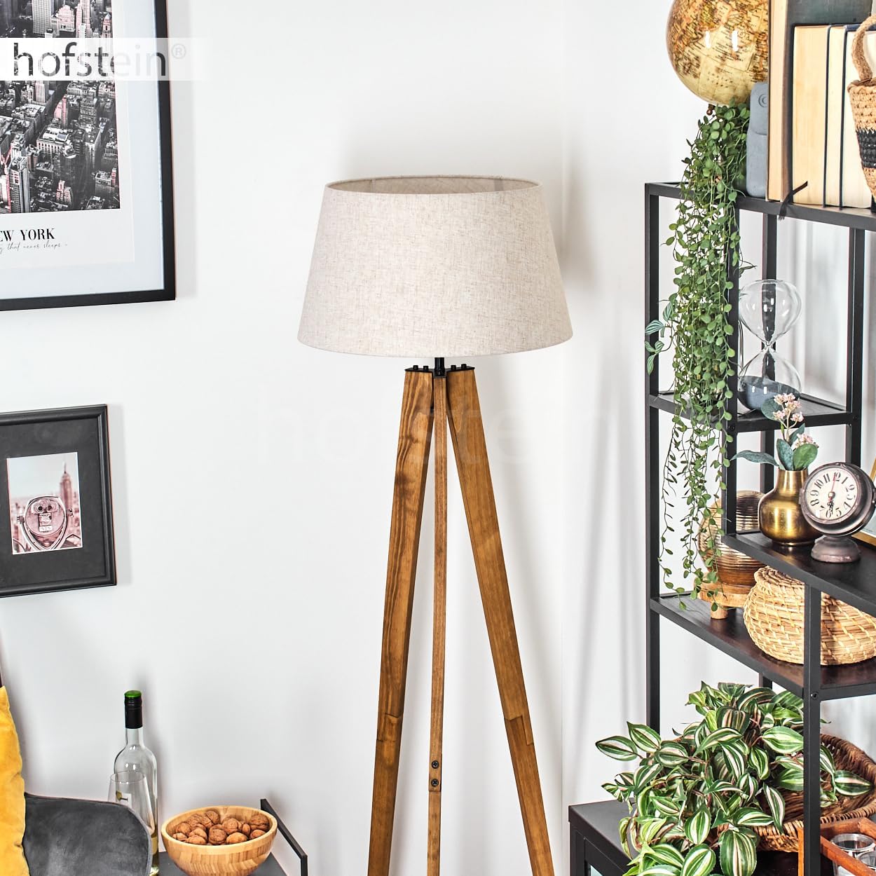 Stehleuchte Bassagoda, Stehlampe aus Holz/Metall/Stoff in Naturfarben/Schwarz/Beige, Leuchte im skandinavischen Design mit rundem Schirm (Ø 45 cm) u. Fußschalter, 159 cm, 1 x E27, ohne Leuchtmittel
