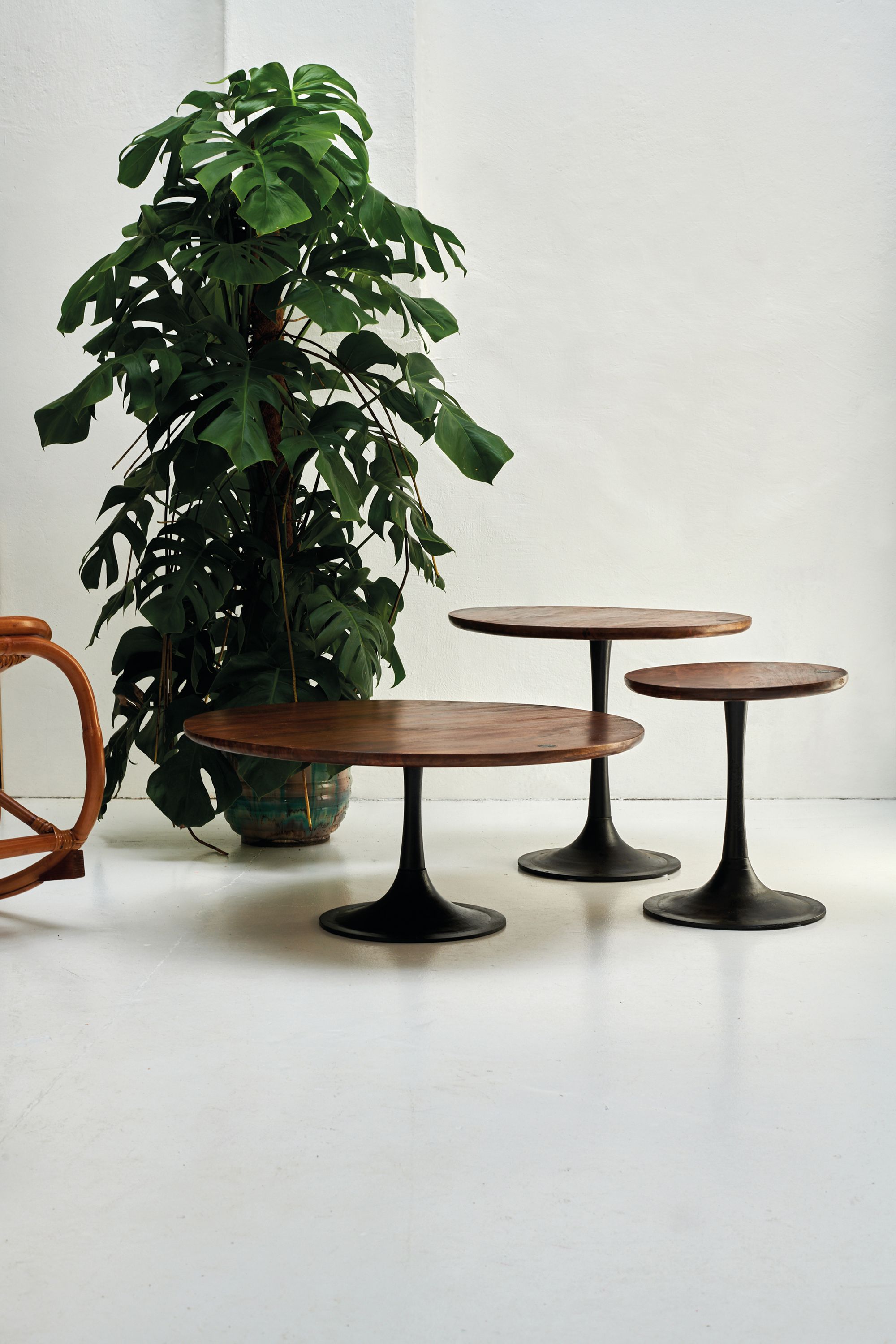 Beistelltisch Mangoholz Tisch Sofatisch Couchtisch Kaffeetisch rund Holztisch