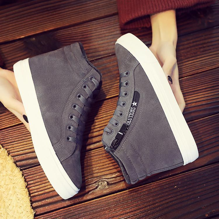Solejoy - Hoge sneakers met veters van imitatiesuède