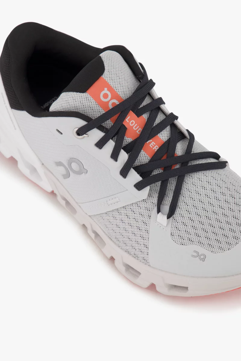 ON Cloudflyer 4 Herren Laufschuh