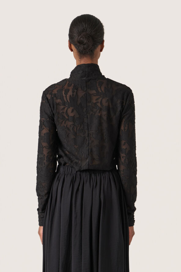 Soaked in Luxury SLCamine Tee Black