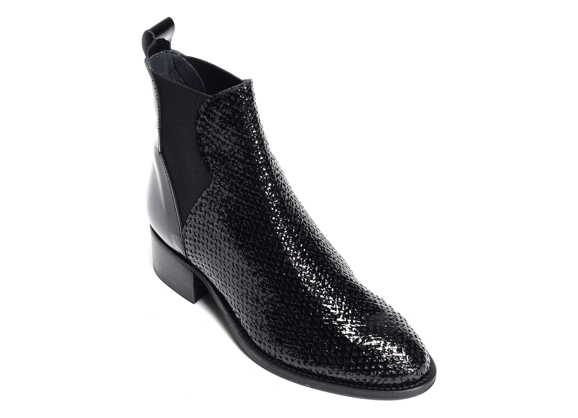 6715 verni noir
