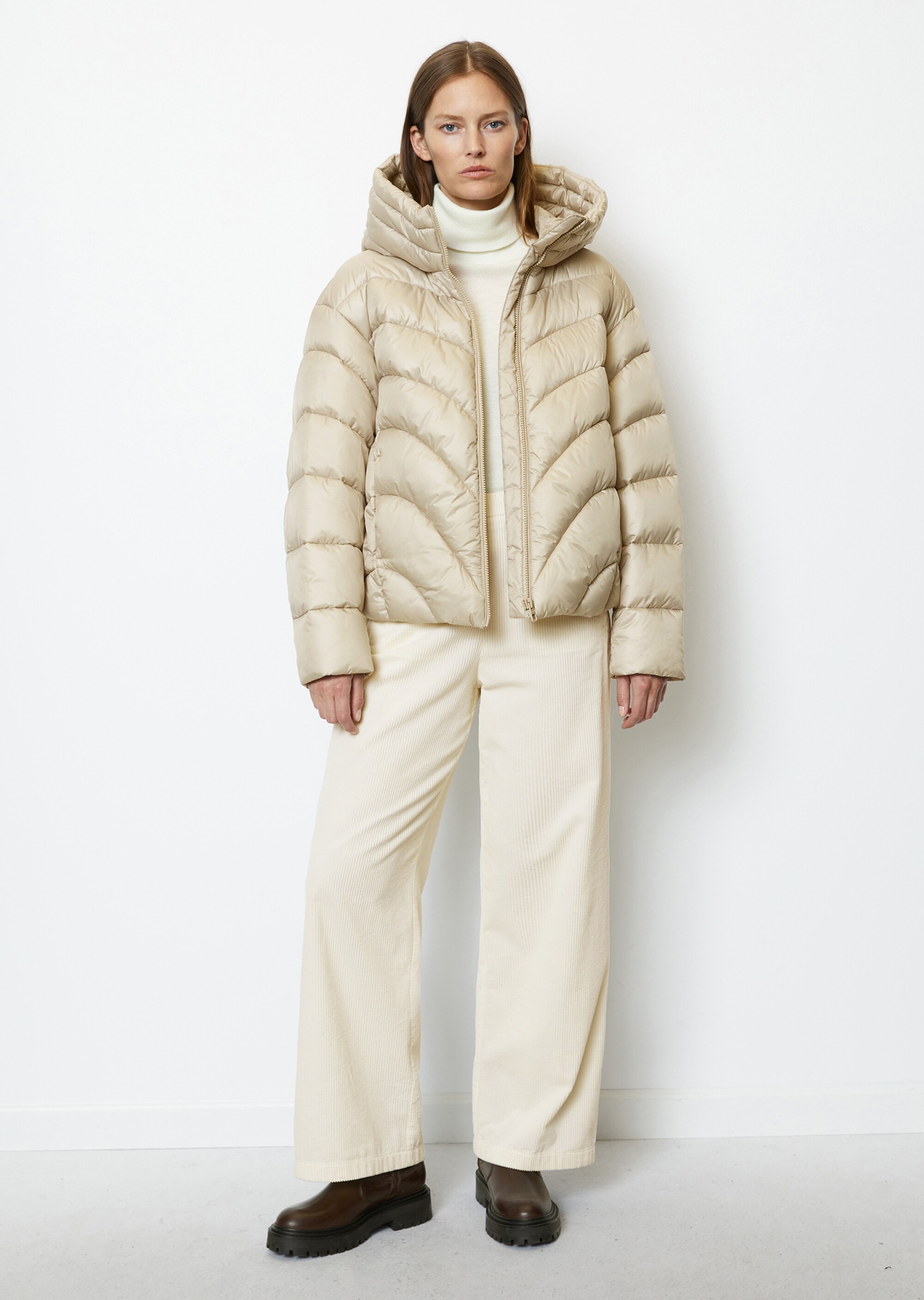 DfC Steppjacke relaxedaus recycelten Materialien