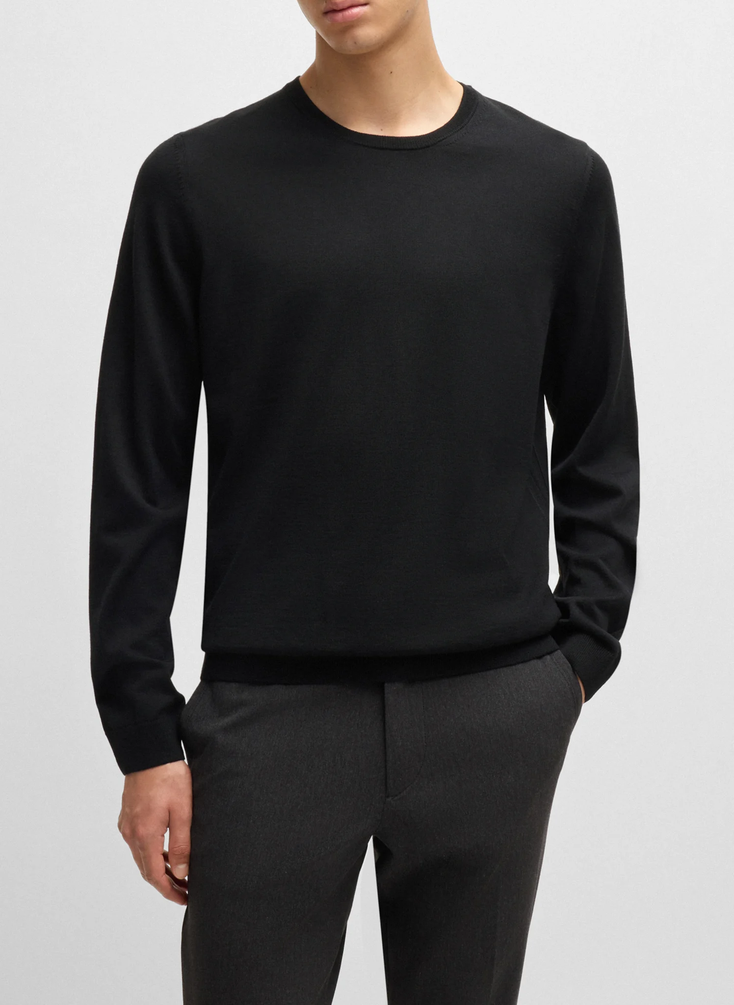 Pull col rond en laine| Noir
