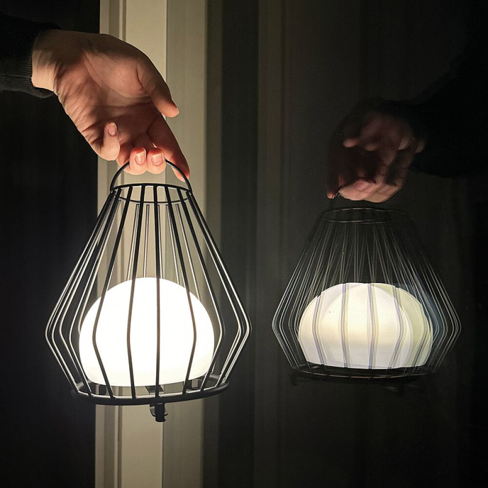 SOLCELLELAMPE DYBERG LARSEN EVESHAM SVART LITEN