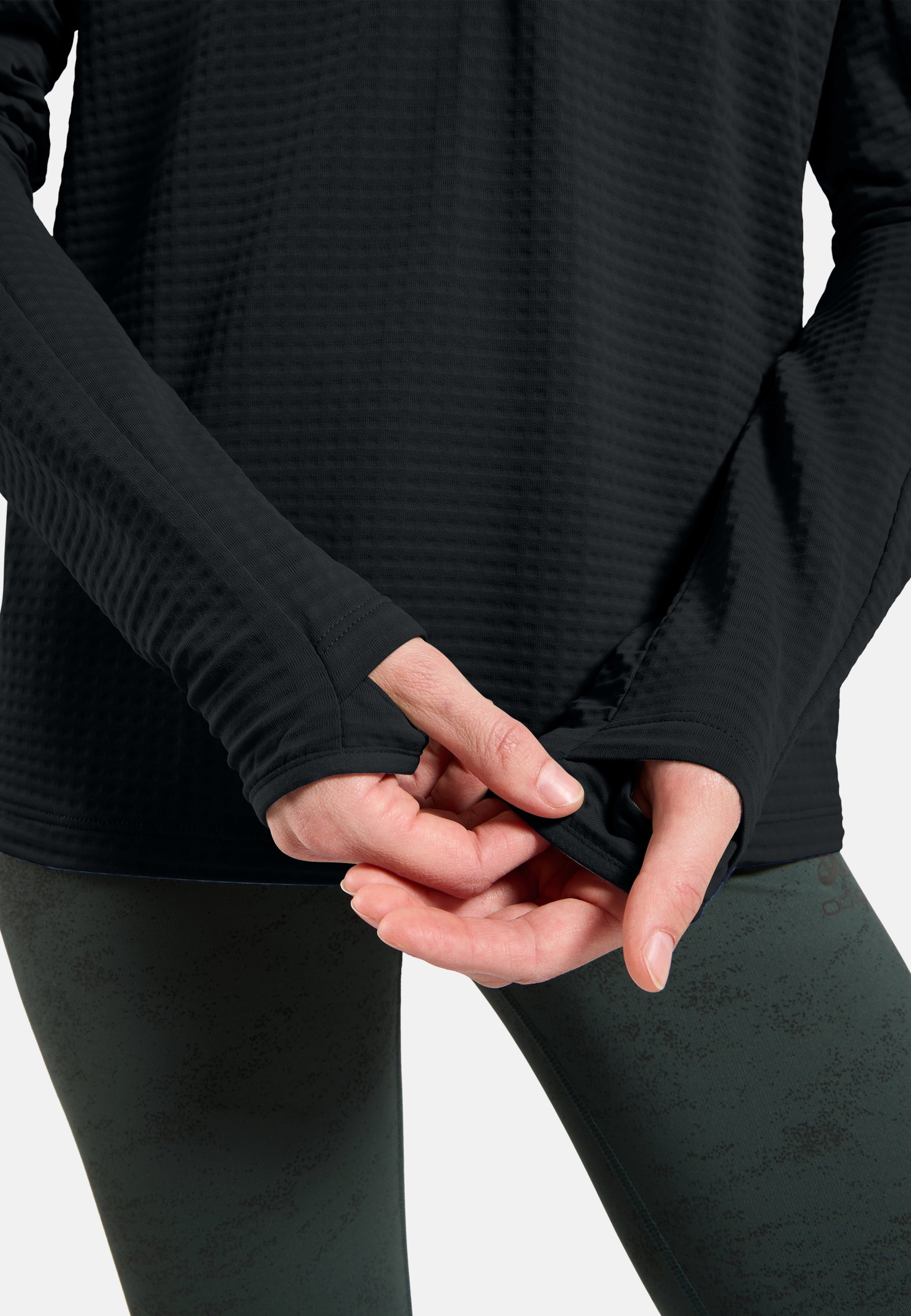 Essentials Thermal Laufshirt mit Halbreissverschluss in black