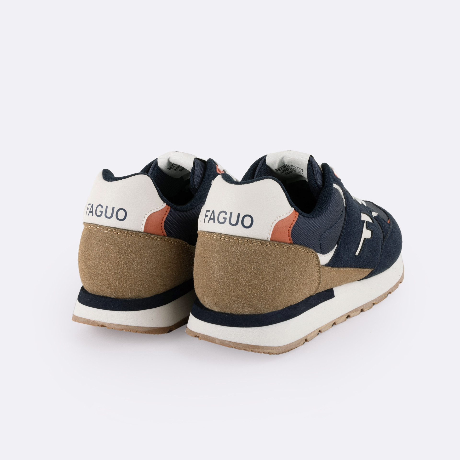 Runnings bleu marine & marron vegan végan en polyester recyclé recyclé - modèle forest 1