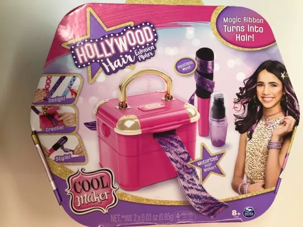 Cool Maker Hollywood Hair Studio