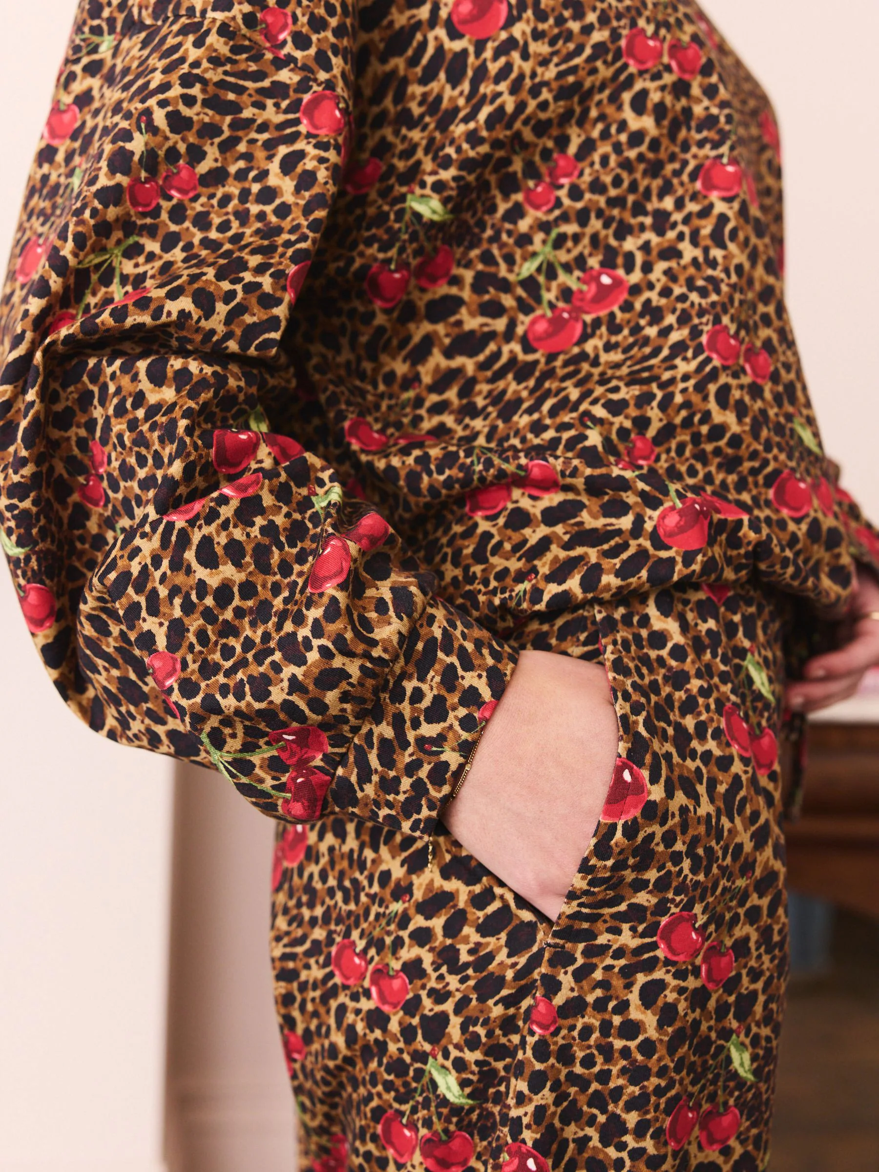 Animal kersenprint - Pyjama met lange mouwen