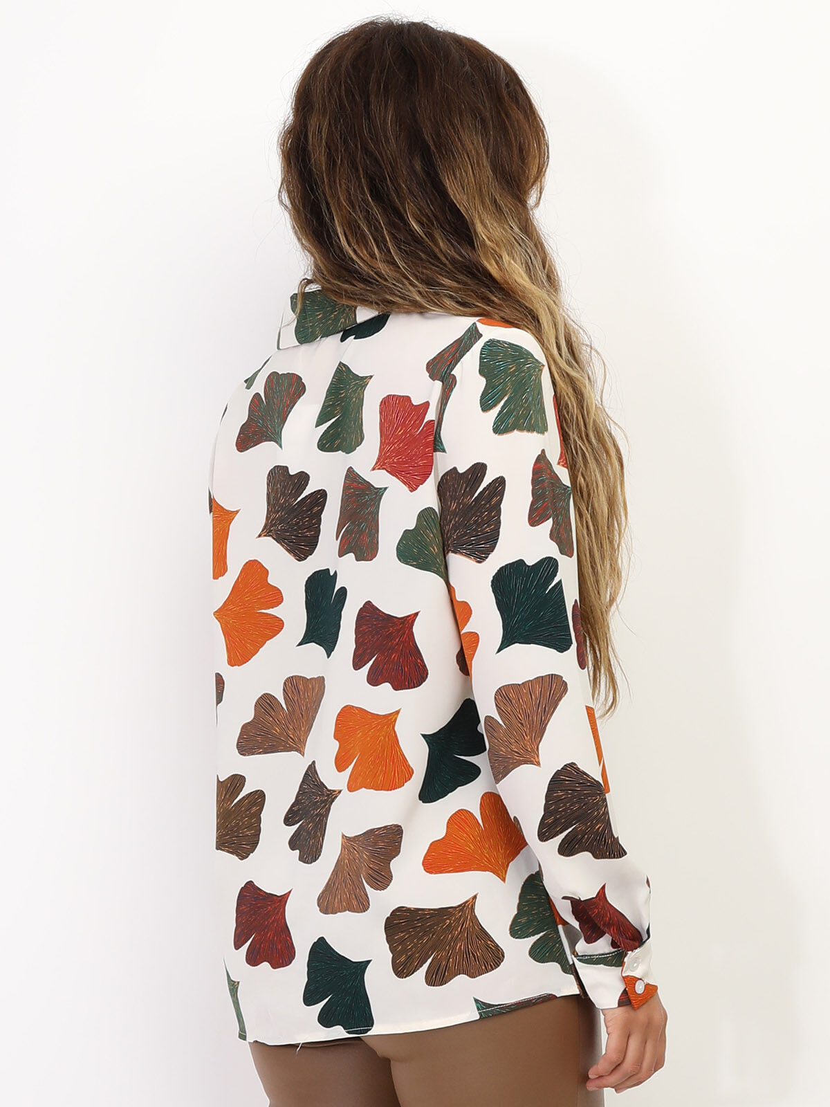 Chemise fluide à motif automnal- Beige