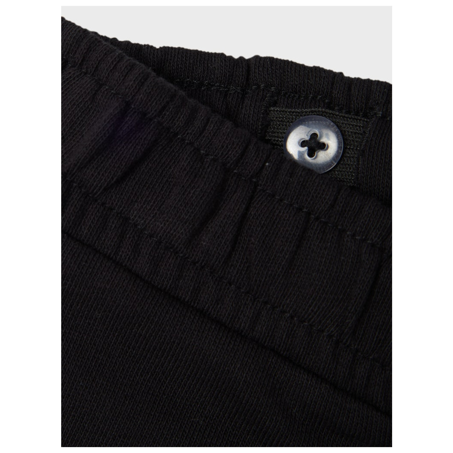 name it NMMDIKE SWE SHORTS UNB PB