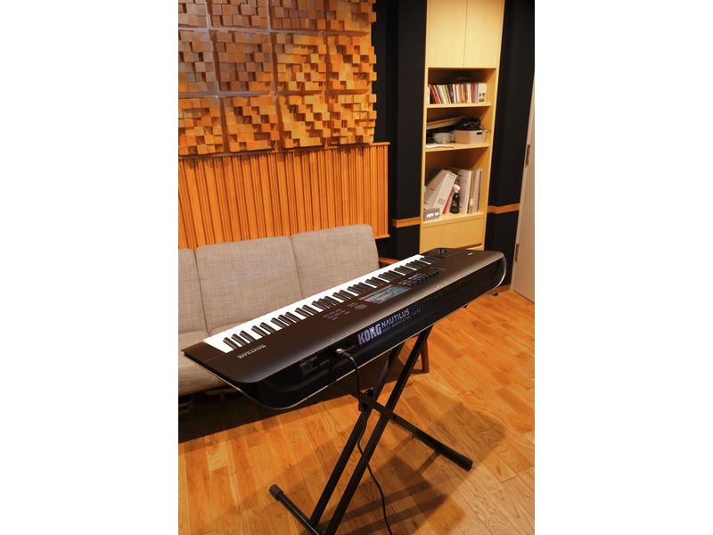 Korg Workstation NAUTILUS 73 Synthesizer Workstation mit 73 Tasten