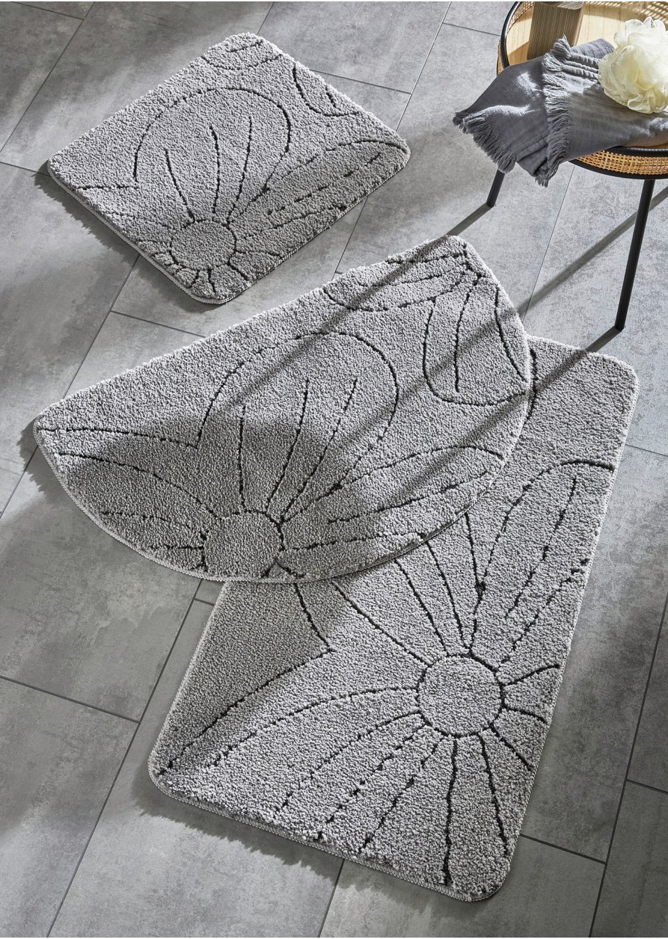 Tapis de salle de bain tufté avec motif en relief