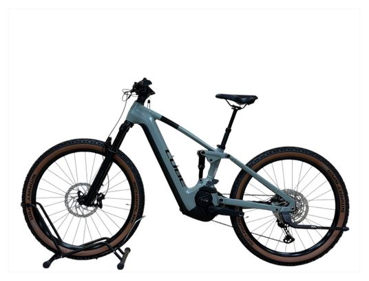 Produit reconditionné . Cube Stereo Hybrid 120 SLX 750 SHIMANO XT 2024 . VTT électrique .  Cube . très bon état