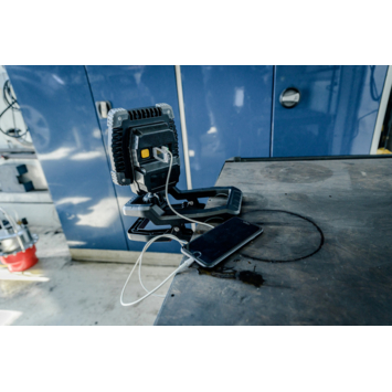 Brennenstuhl mobiele accustraler klembaar 950 lumen IP65
