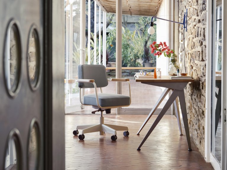 Vitra Fauteuil Direction Pivotant bureaustoel jap red, Volo 02