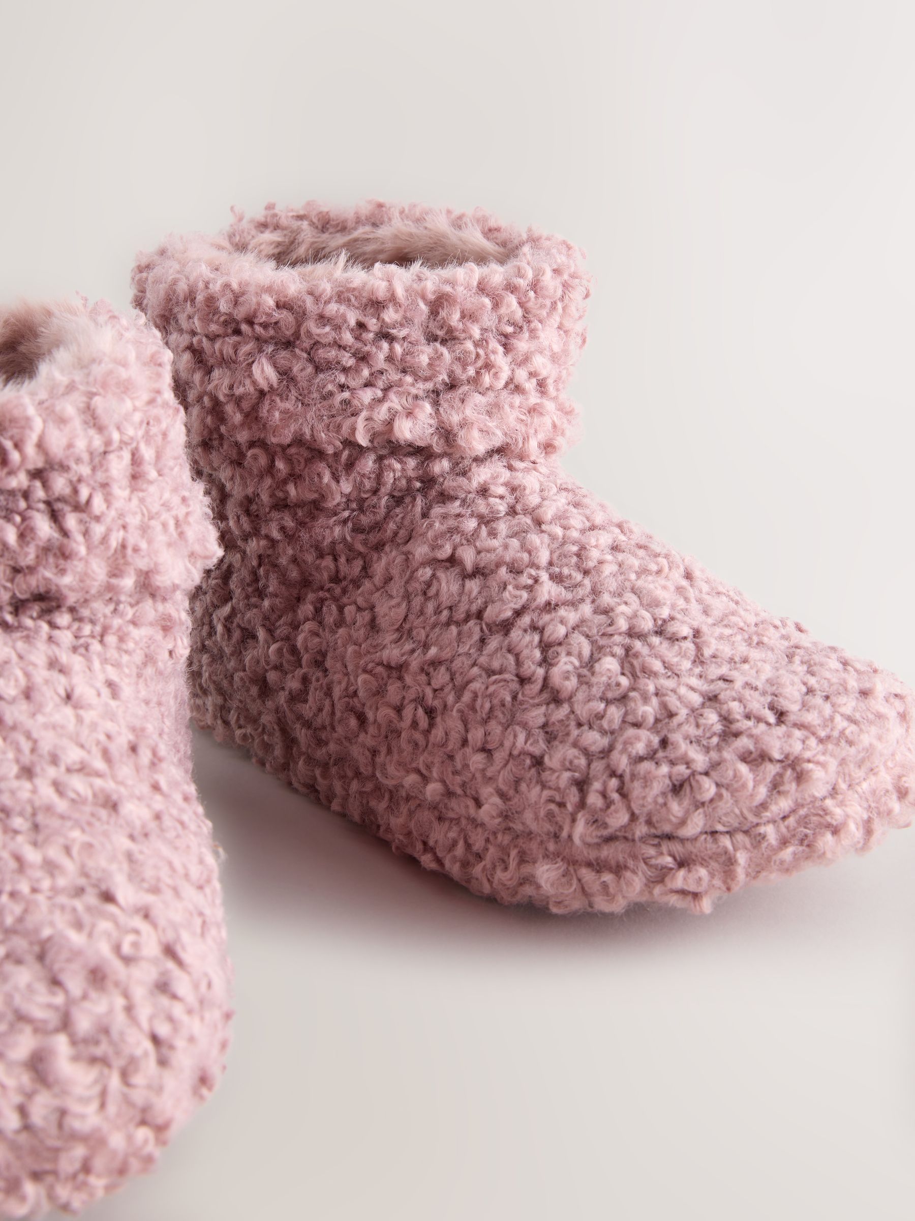 Roze - Pantoffellaarzen met borgvoering
