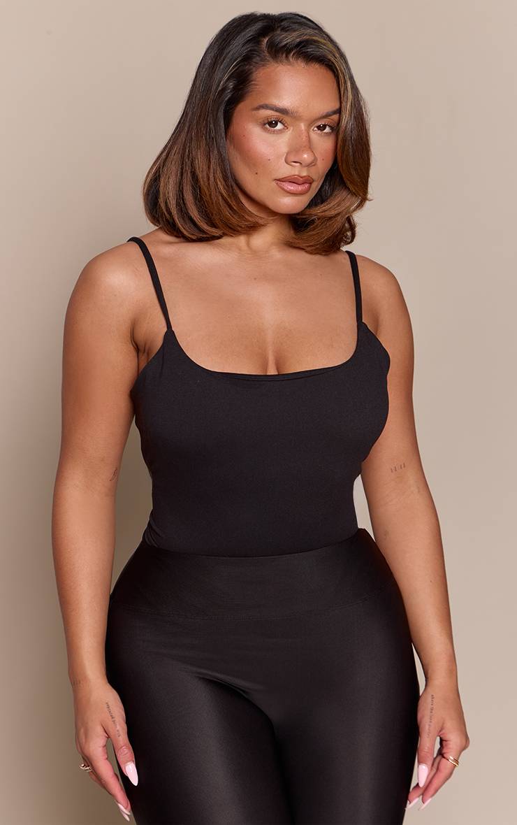 Noir Body Sculptant À Bretelles Avec Soutien-gorge Intégré