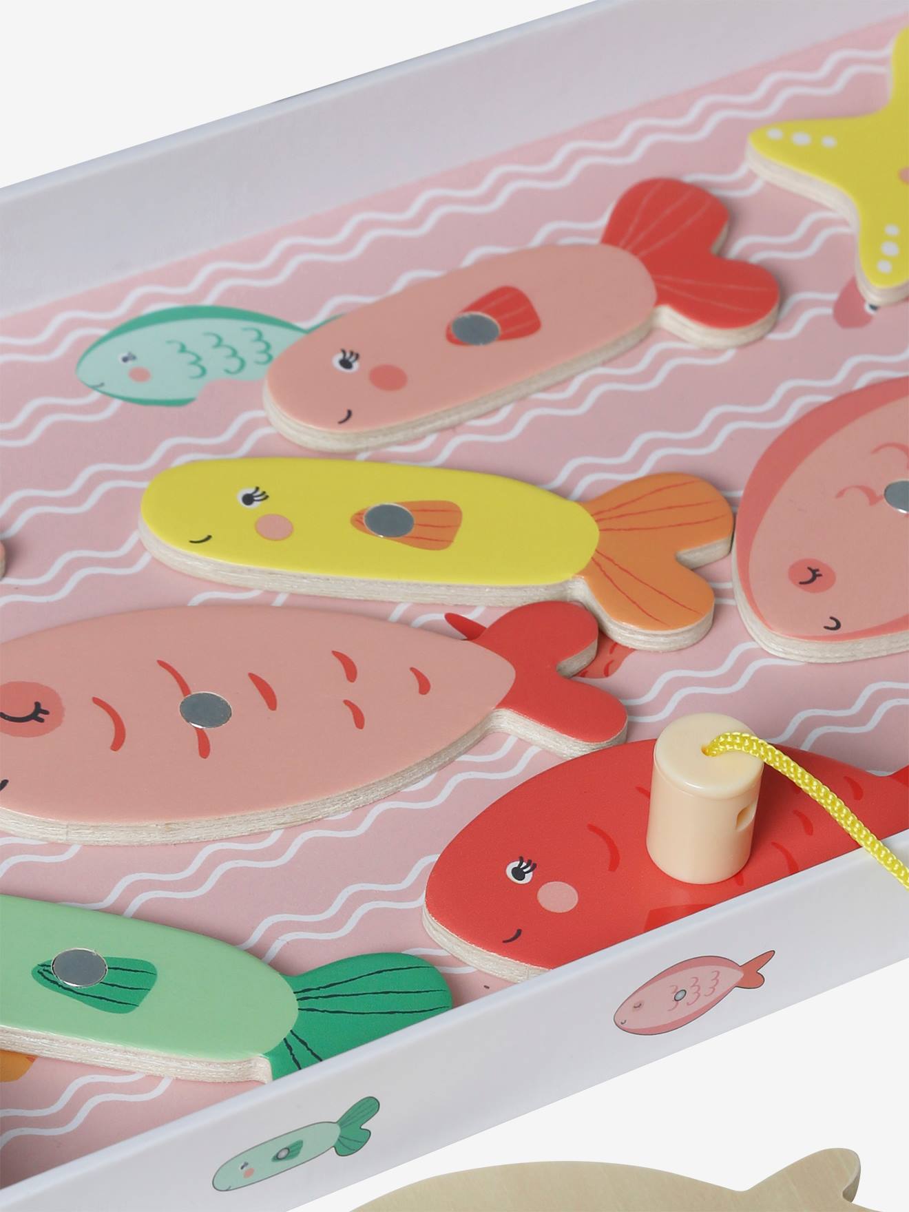 Jogo de pesca magnética multicolorido