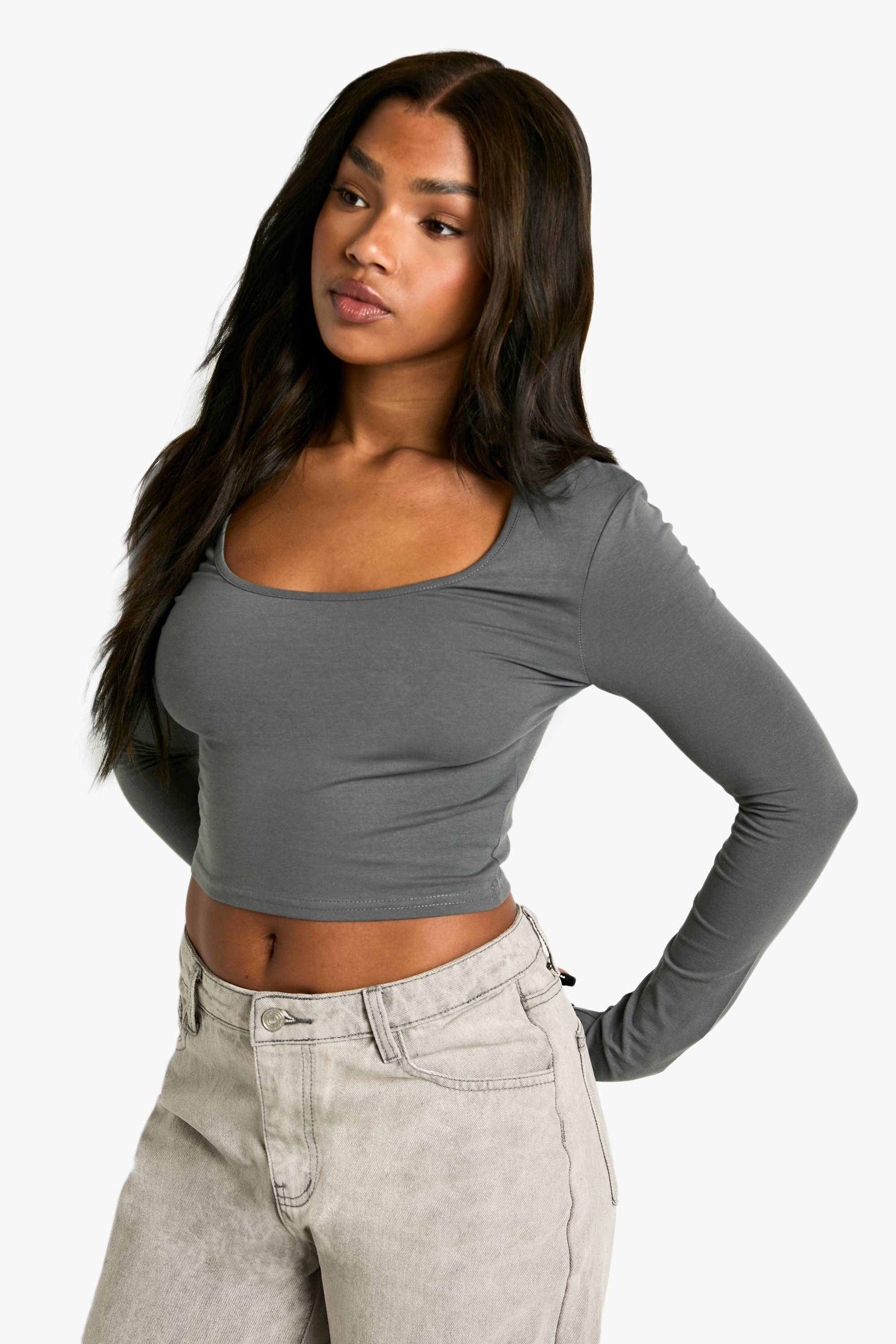 boohoo Boohoo Basics Haut à manches longues à encolure dégagée