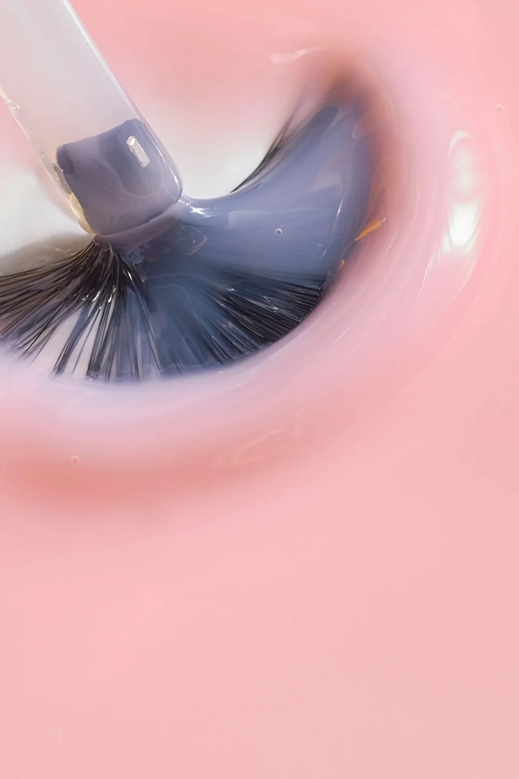 Le Mini Macaron Gel Polish creme de peche