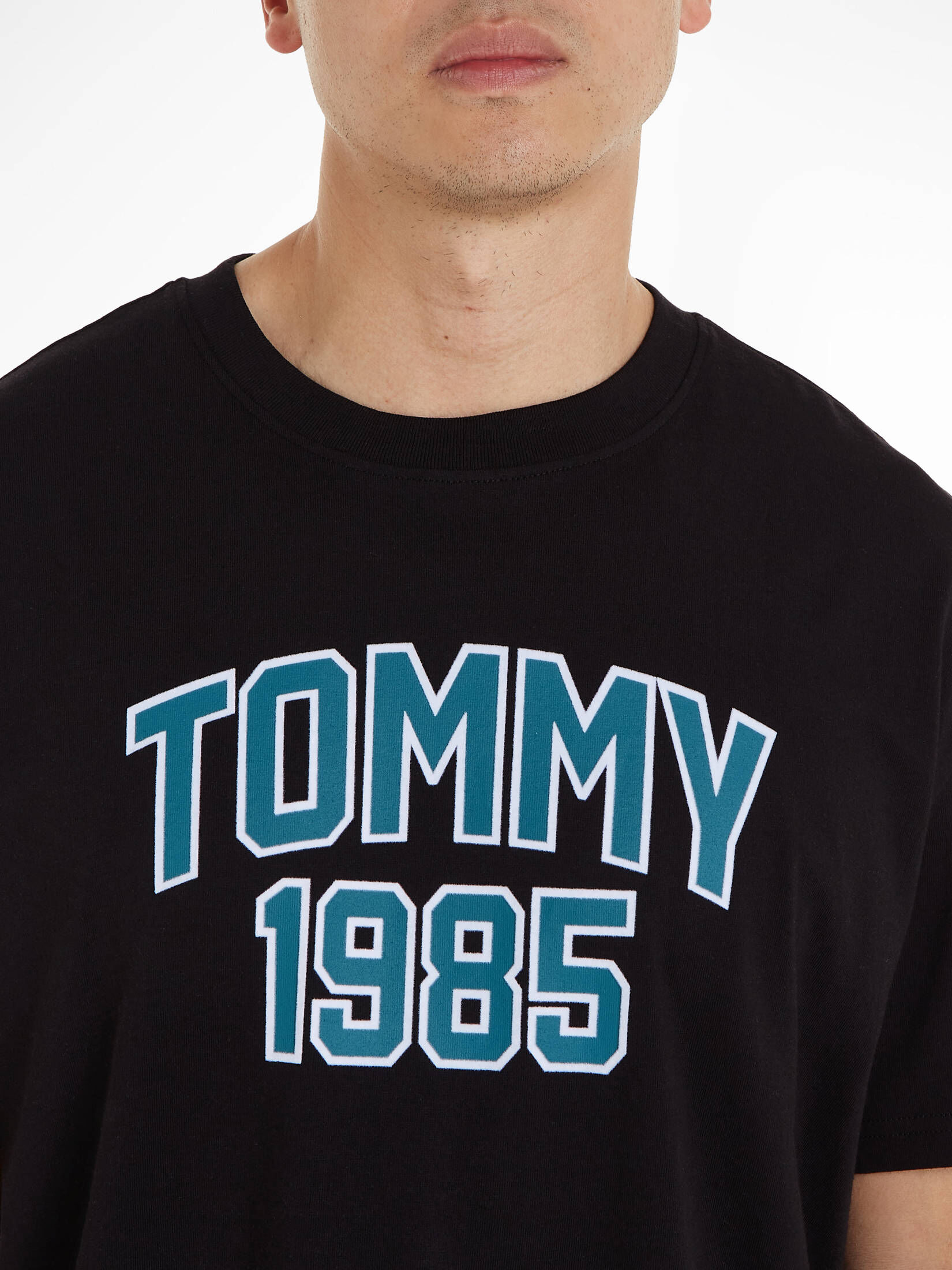 Tommy Jeans| Herren T-Shirt VARSITY SPORT TEE Regular Fit