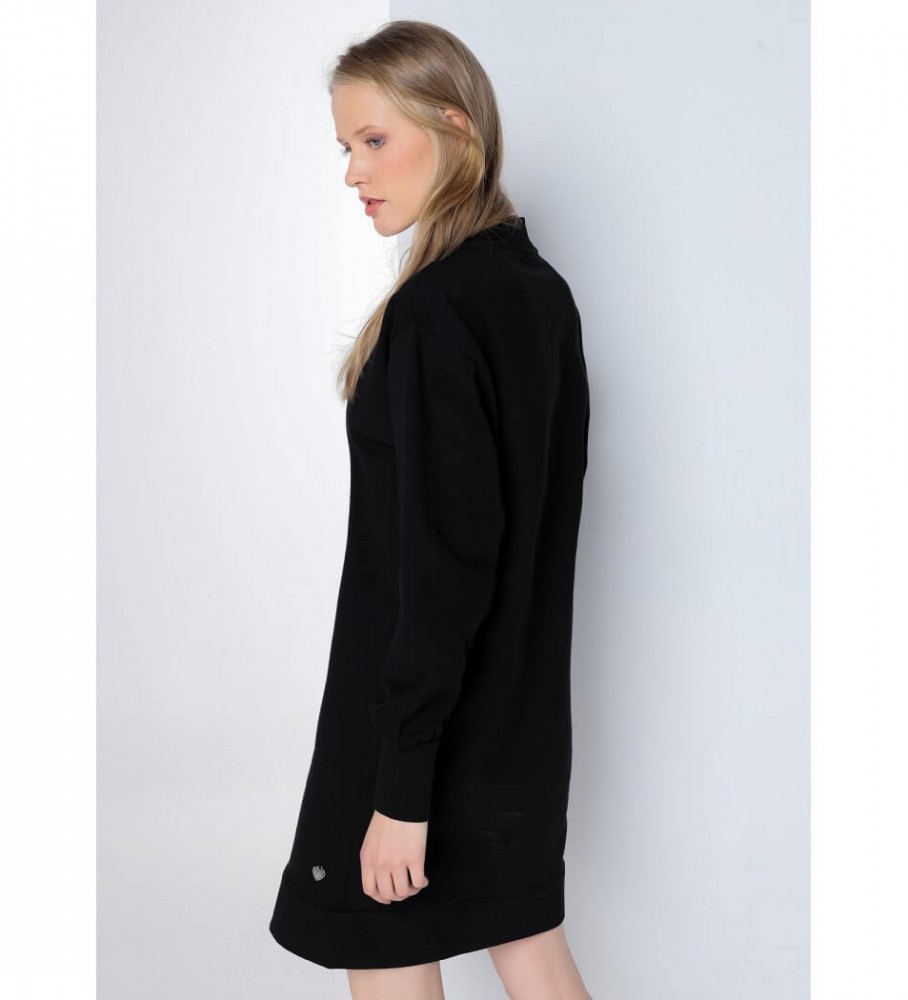 Vestido Lois Black com fenda lateral em moletom