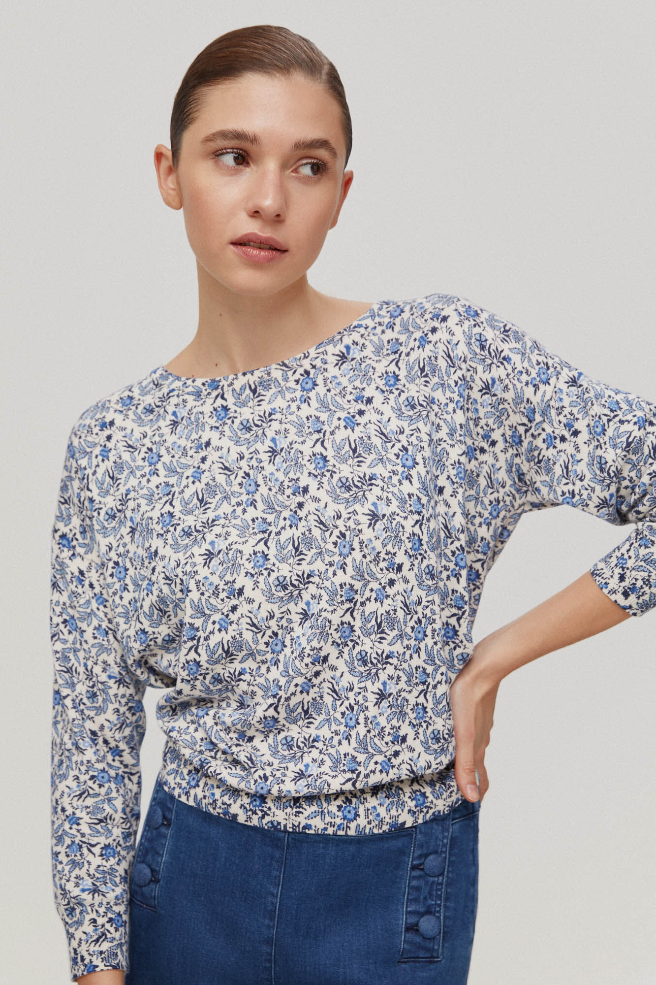 Camiseta com estampa floral - Azul