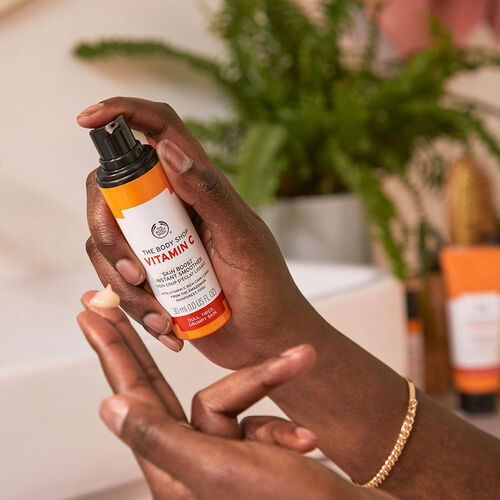 The Body Shop - Vitamin C Skin Boost