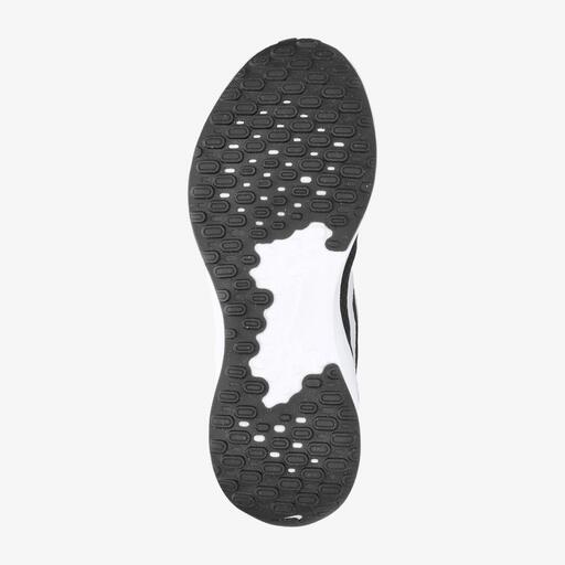 Nike Revolution 7 Flyease