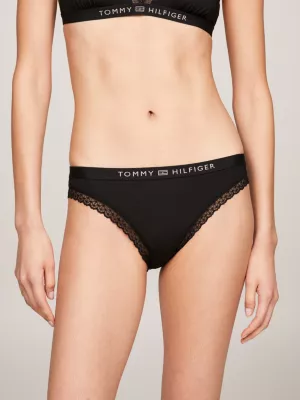 Calcinhas de renda com logo tonal