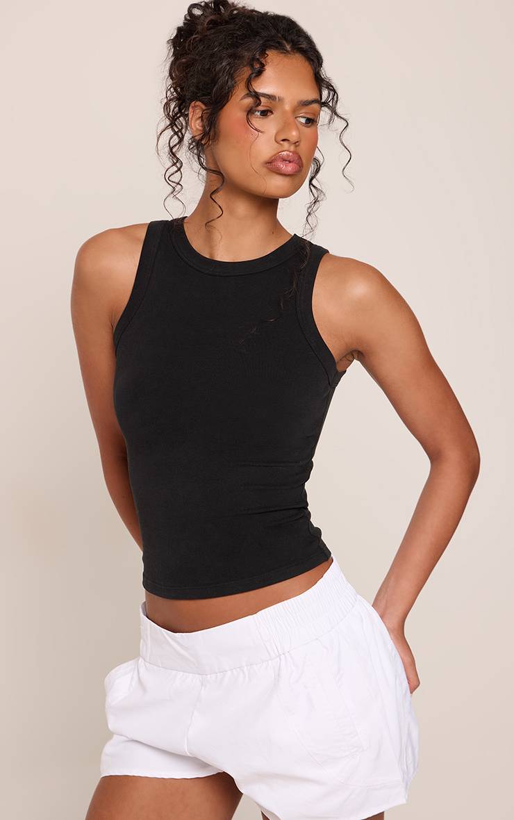 Blanc Short De Sport Léger En Tissu Technique