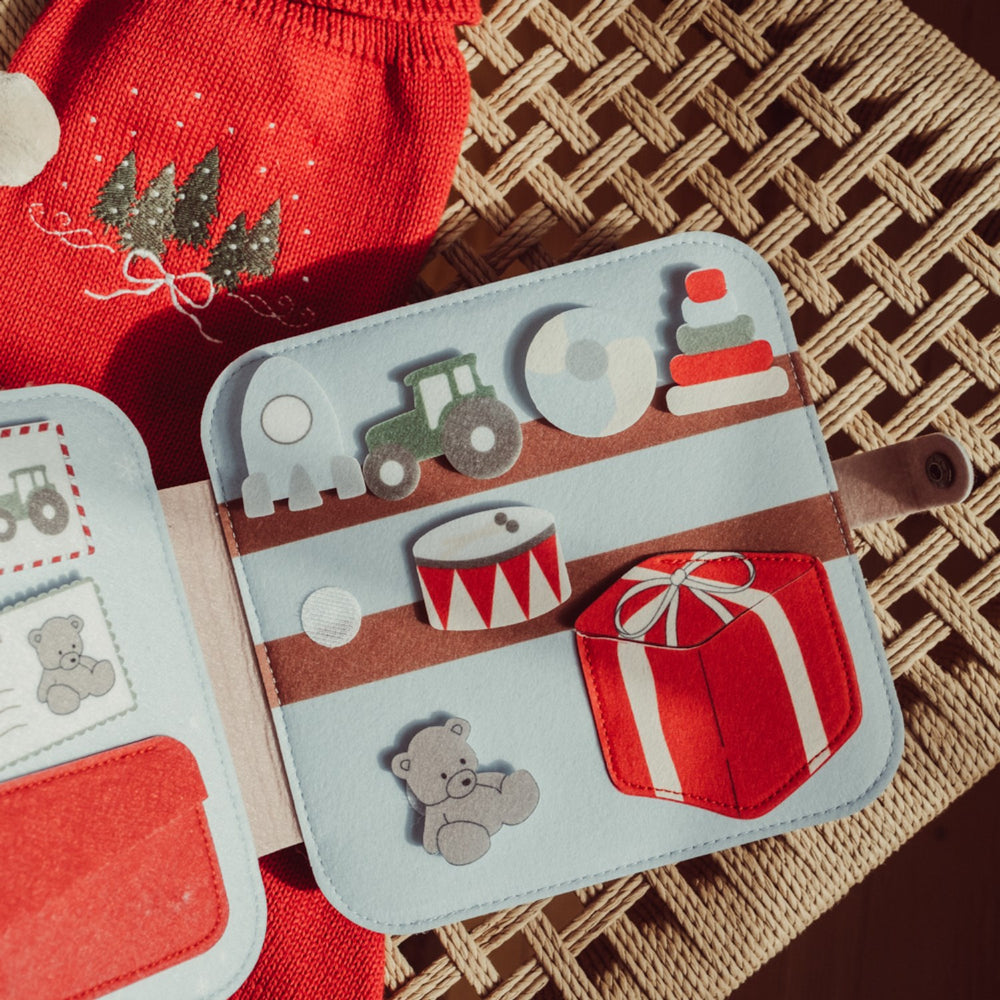 Køb That's Mine Christmas Bear Emory Felt Activity Bog