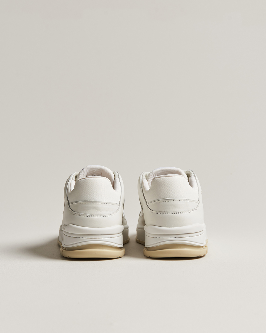 Axel Arigato Area Lo Sneaker White/Beige