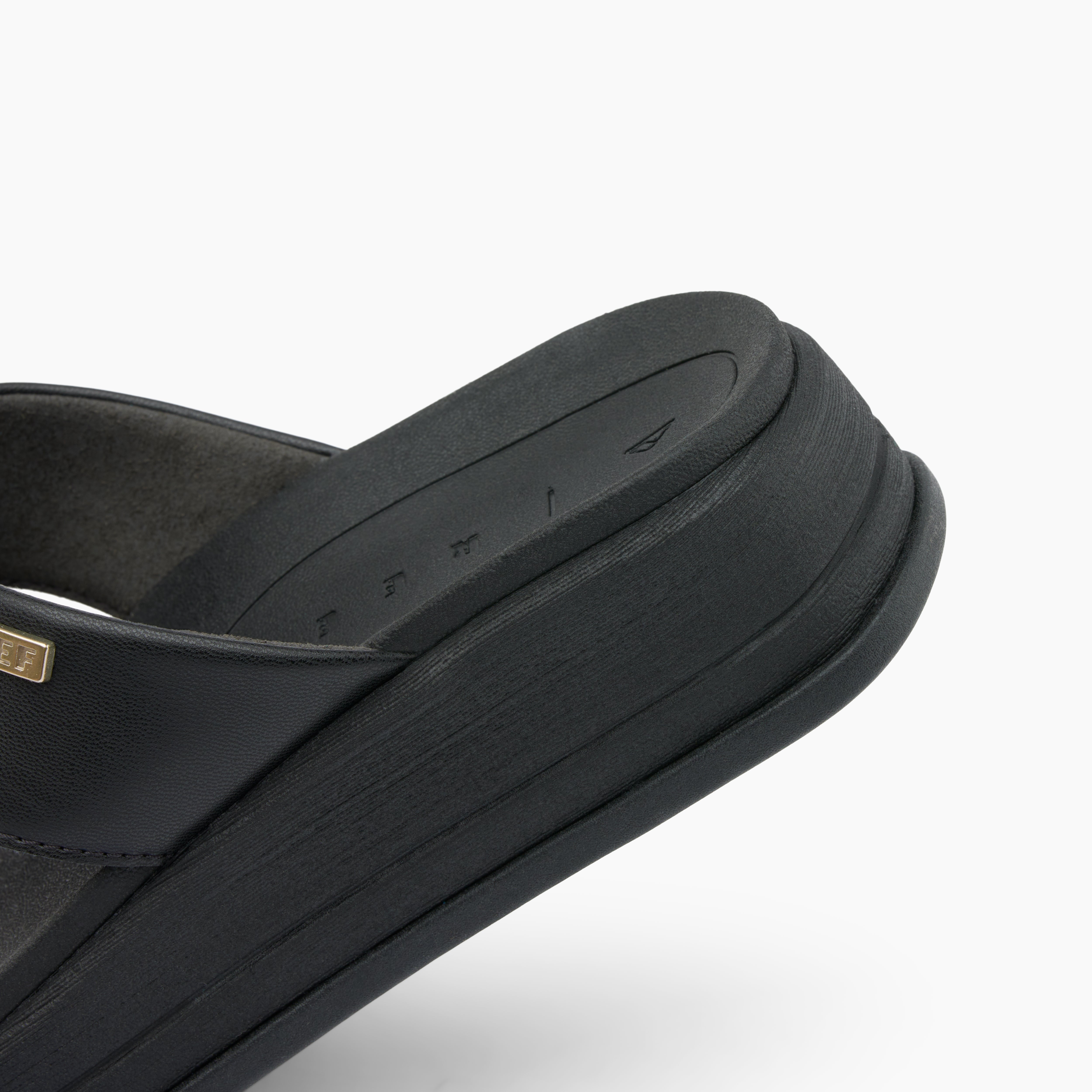 Aura Serenity Black