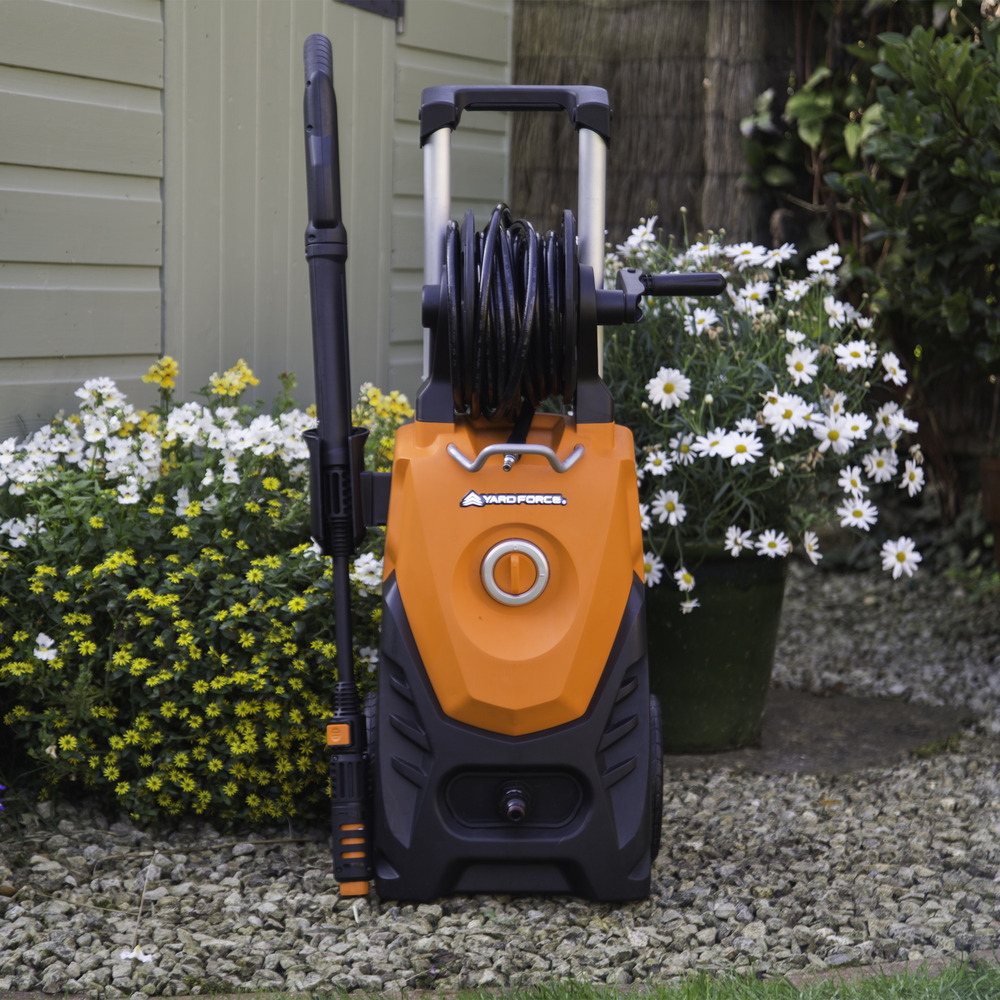 Nettoyeur haute pression pour usage intensif, 150 bar - 2000w avec accessoires - ew u15.