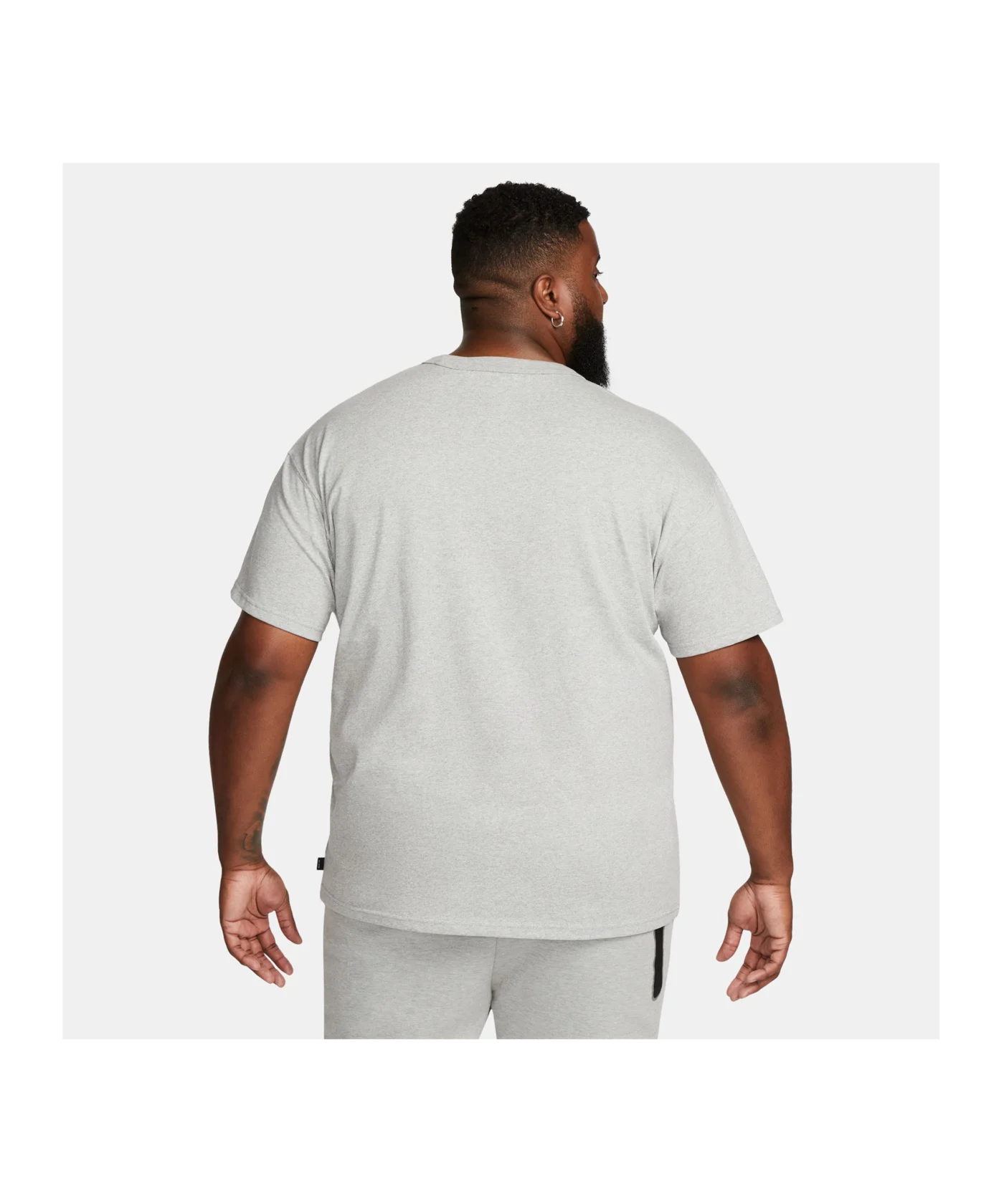 Nike Premium Essentials T-Shirt Grau F063