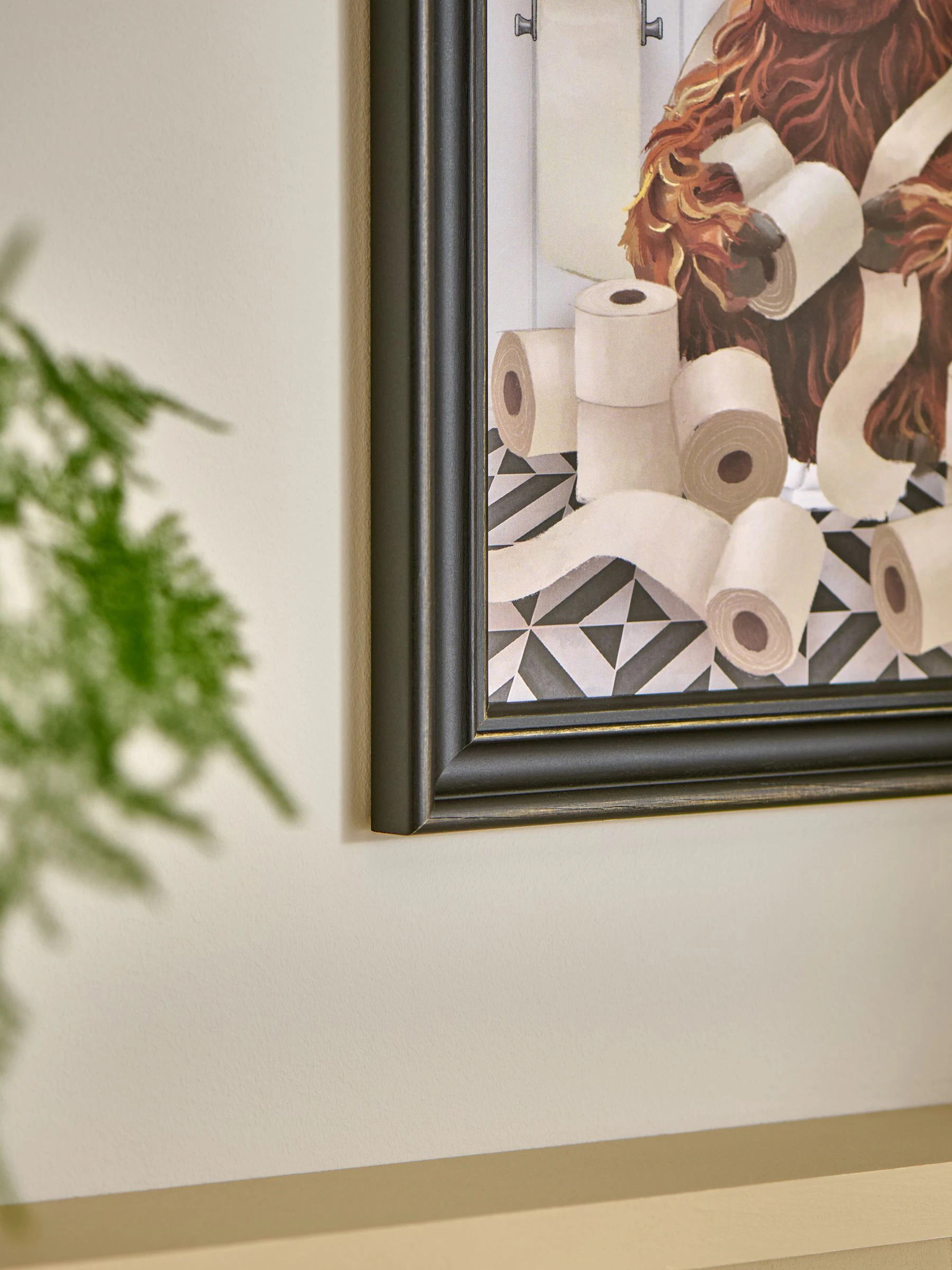 Hamish The Highland Cow op het toilet - Wanddecoratie