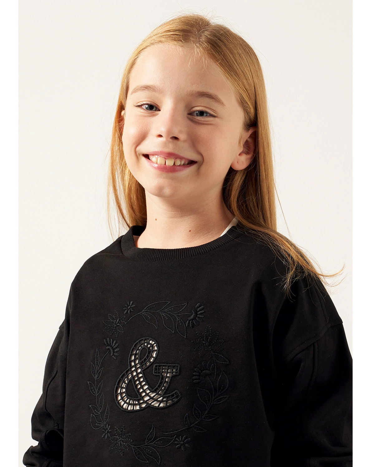 Sweatshirt STICKMOTIV in schwarz