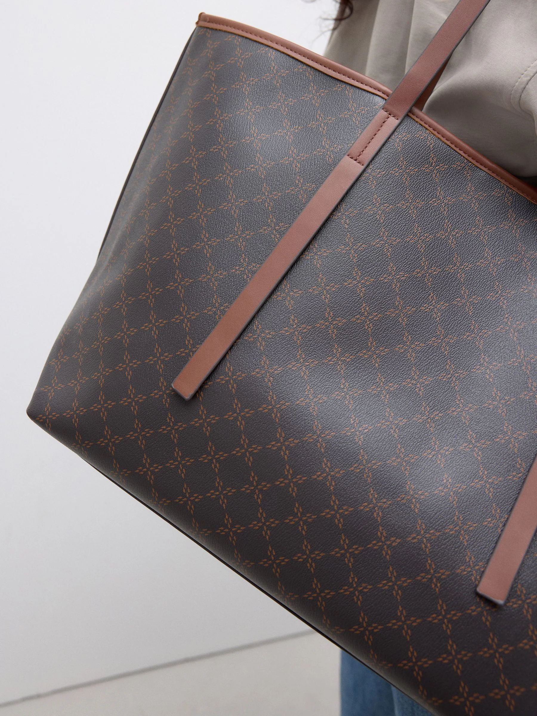Bruin monogram - Grote schoudertas