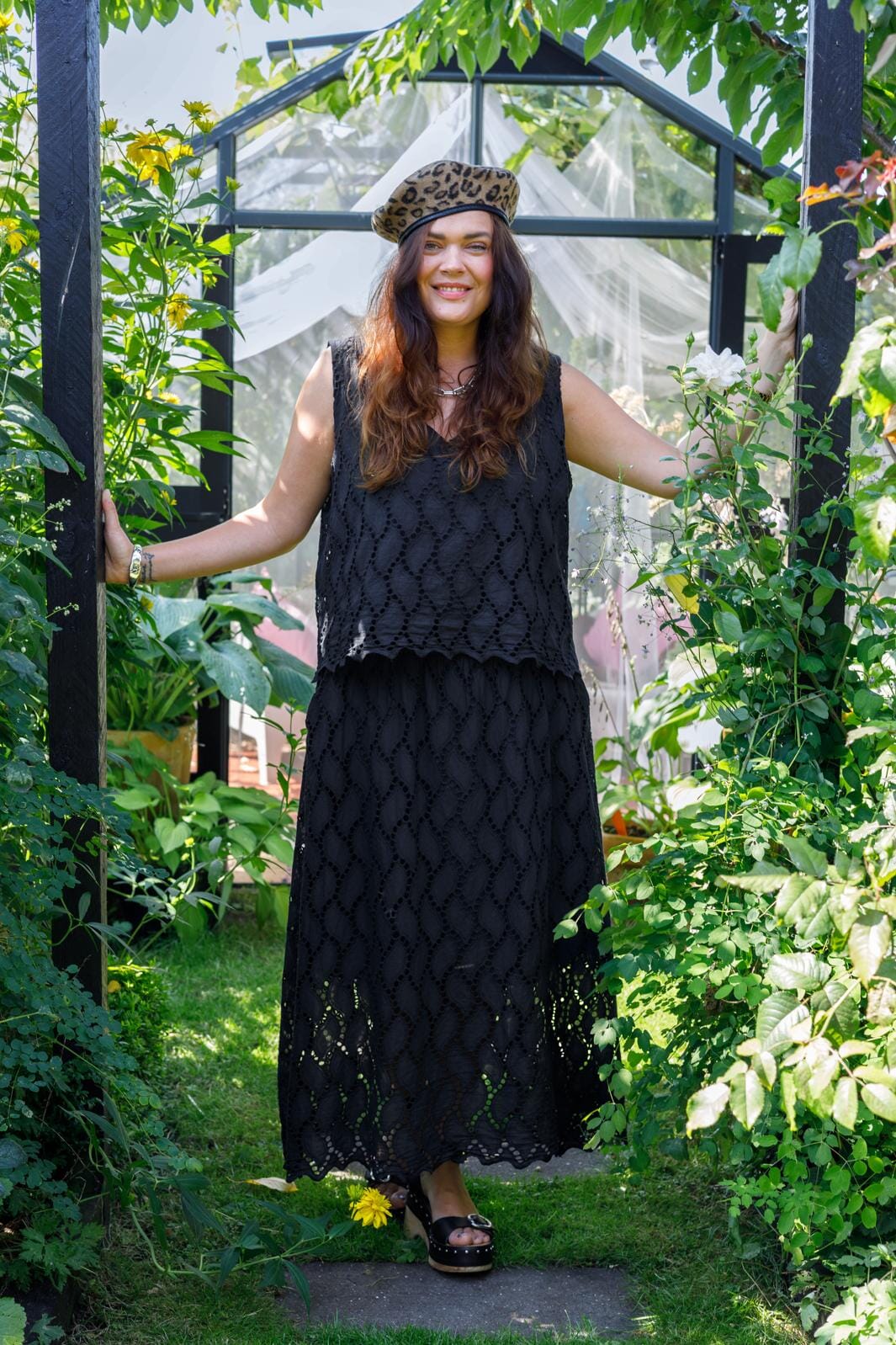 Black Colour Bcfreya Cut Out Lace Skirt